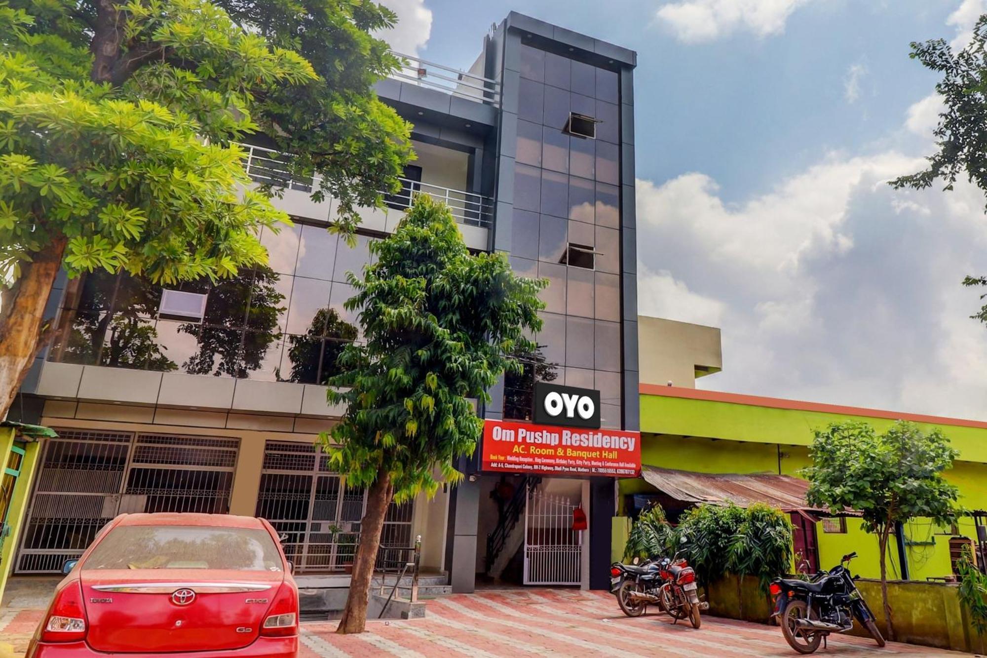 Hotel O Om Pushp Residency Mathura Extérieur photo