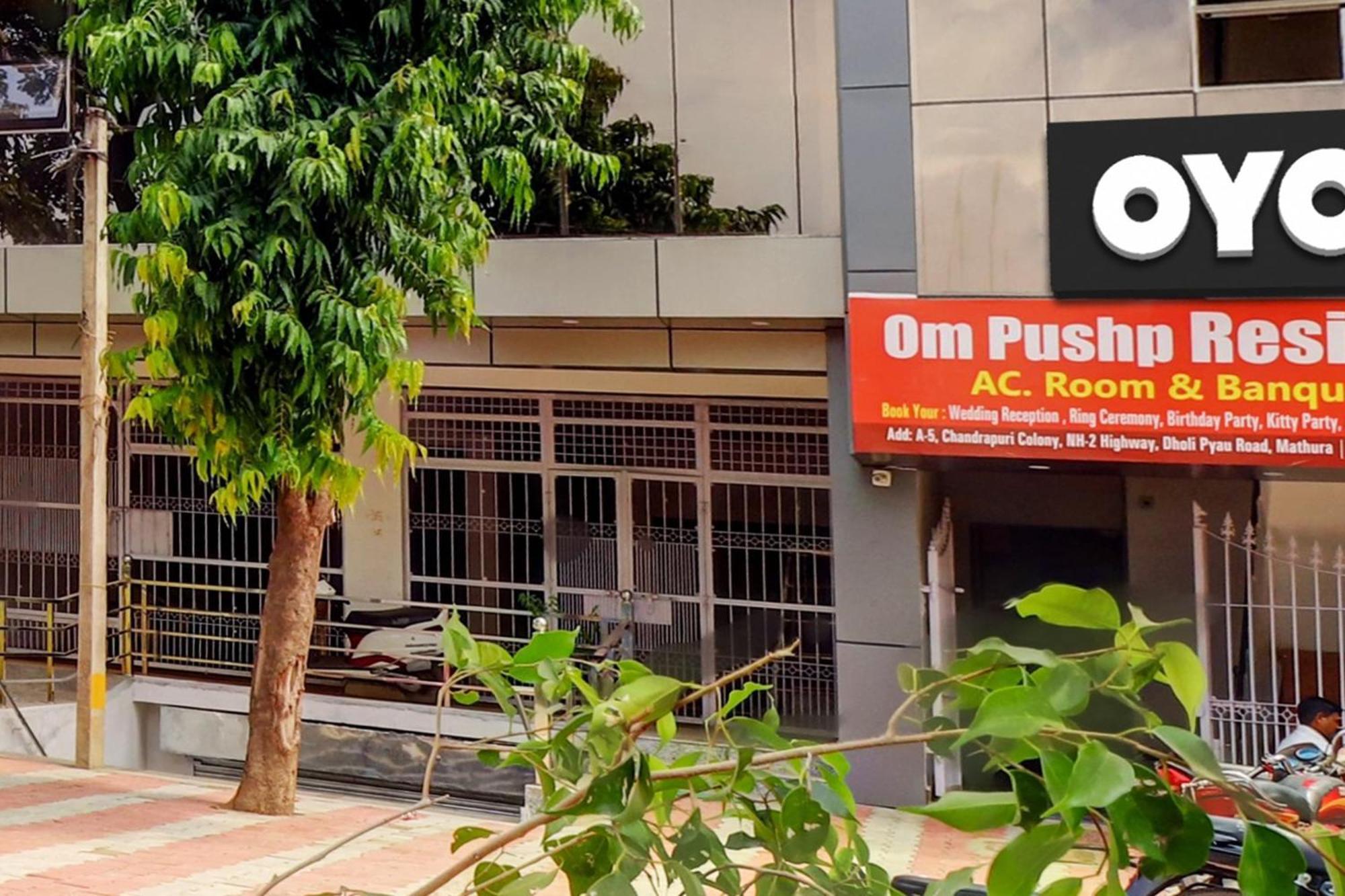 Hotel O Om Pushp Residency Mathura Extérieur photo